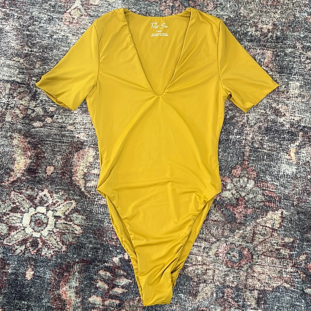 Riot Swim | V-Neck Short Sleeve One-Piece | XS